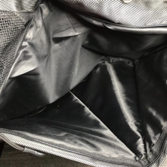 Meru Sling Backpack Bag - Picture 6 of 7